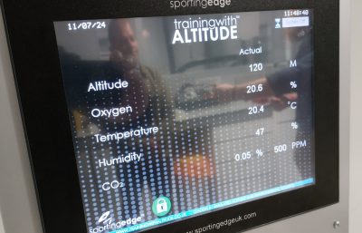 Altitude training device